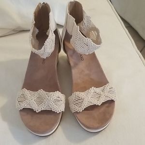 Lucky brand wedges
